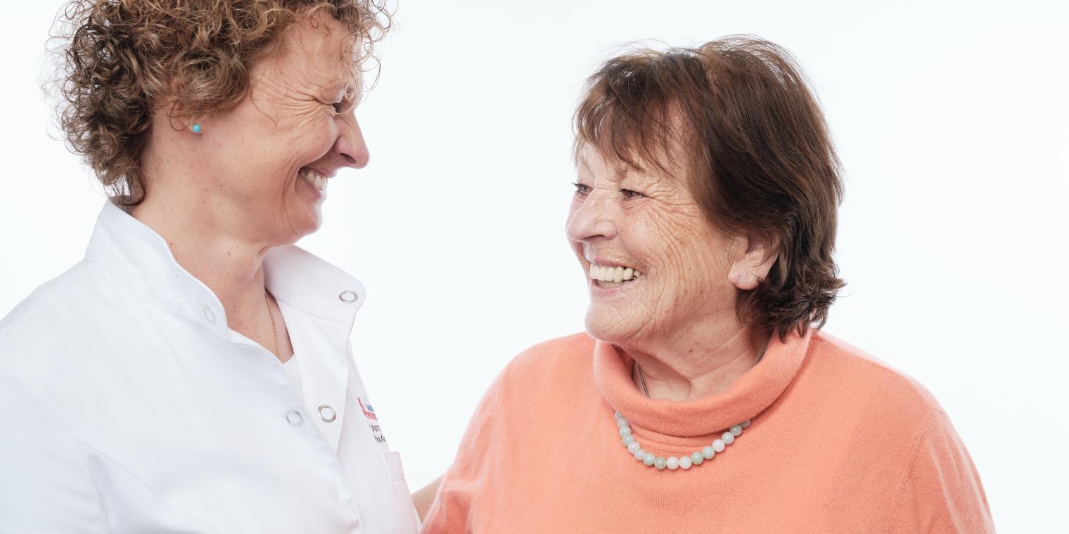 tauern-apotheke-by-wolfgang-lehner_xt25487