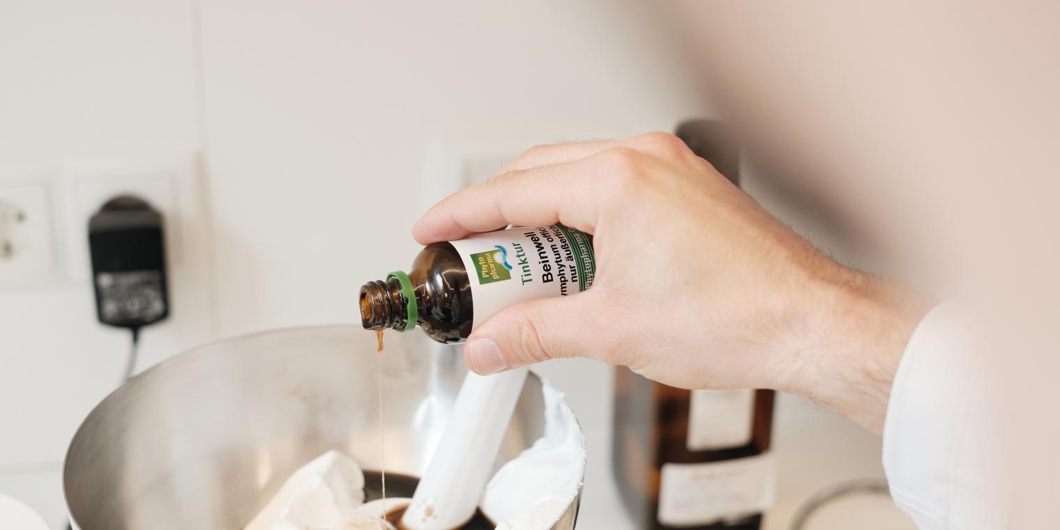 tauern-apotheke-by-wolfgang-lehner_xt25705 tauern-apotheke-by-wolfgang-lehner_xt25705