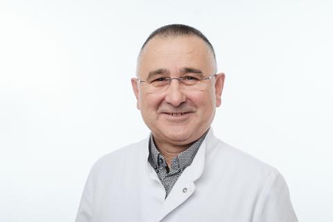 tauern-apotheke-by-wolfgang-lehner_xt25157